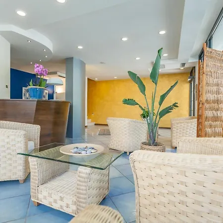 Ascot Lejlighedshotel Cattolica