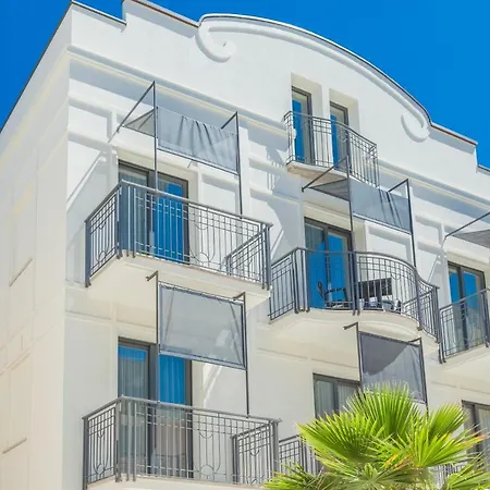 Ascot Lejlighedshotel Cattolica