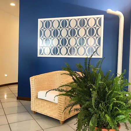 Ascot Aparthotel